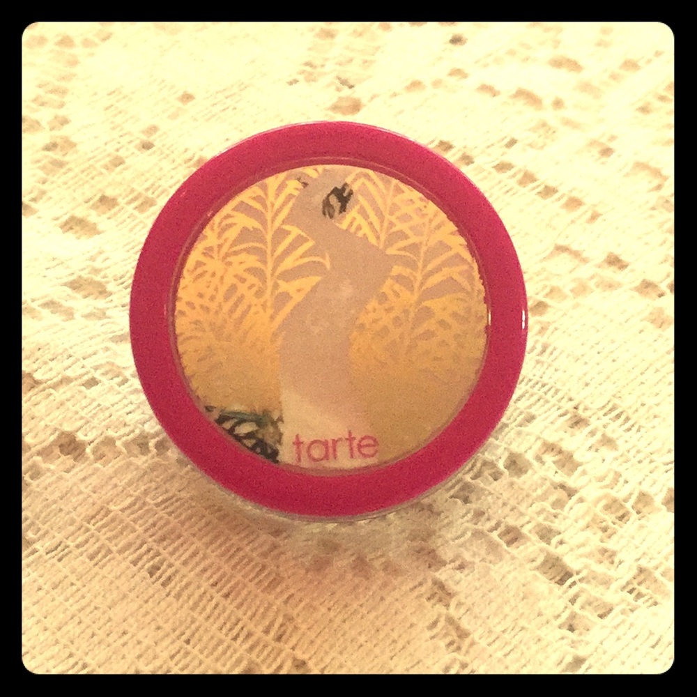 BNWOT Tarte Smooth Operator